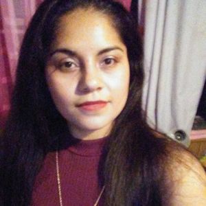 Meet your Posher, Karina